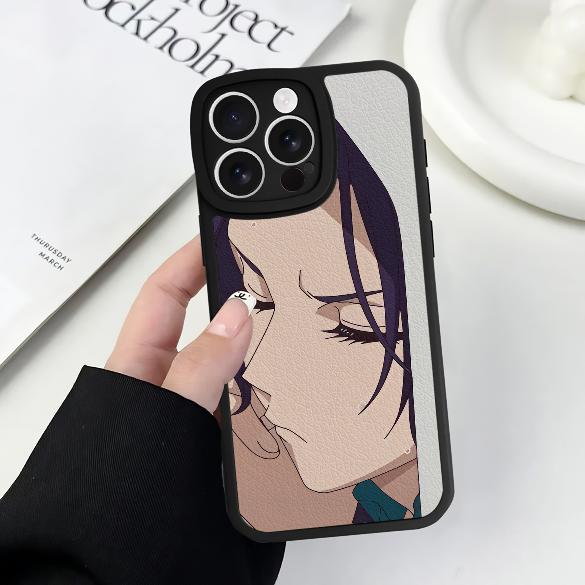 （画像用） 薬屋のひとりごと The Apothecary Diaries 【iPhone 16シリーズ対応】シリコンスマホケース（レザー調） 材質：シリコン